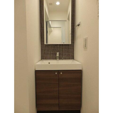 洗面設備　洗面台です