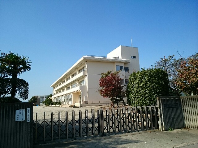 小学校　町立上陽小学校（小学校）まで850m