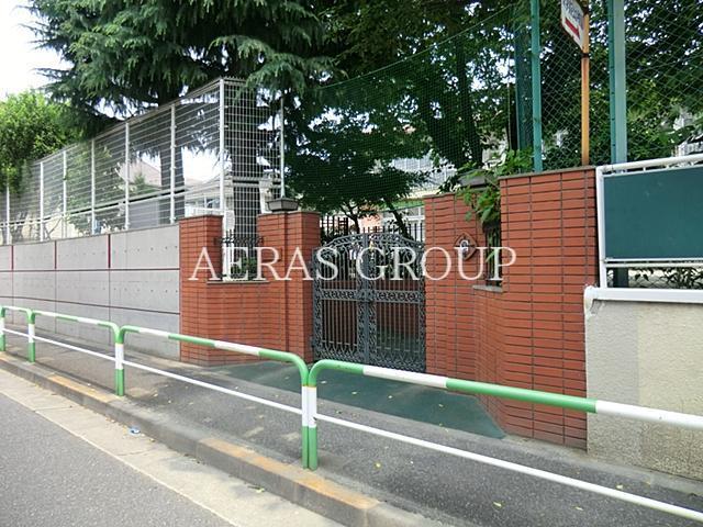 幼稚園・保育園　聖学院幼稚園（幼稚園・保育園）まで218m