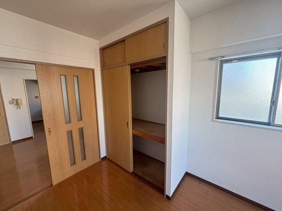 収納　※別部屋の写真です