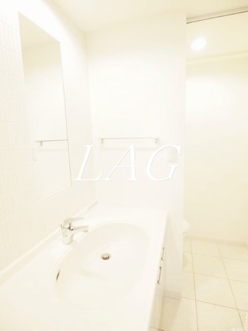 洗面設備　洗面台です。