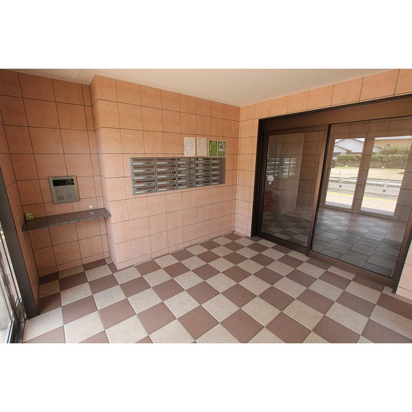 エントランス　センチュリーコート６番館