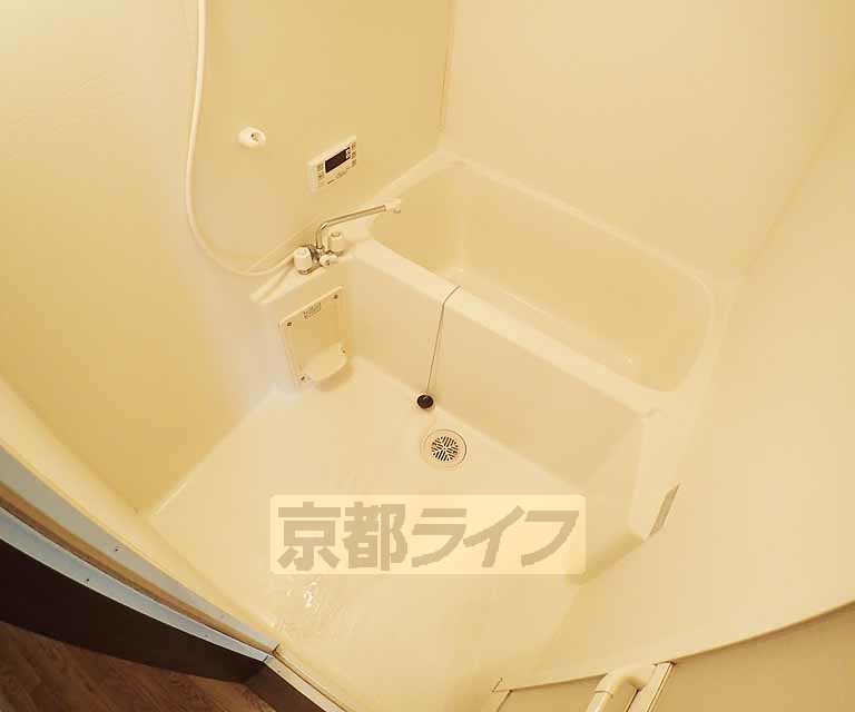 バス・シャワールーム　きれいなお風呂です