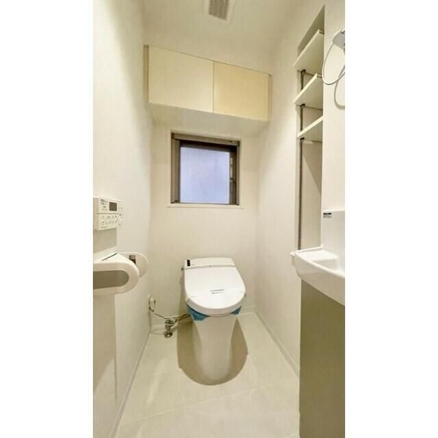 トイレ　トイレもきれいです