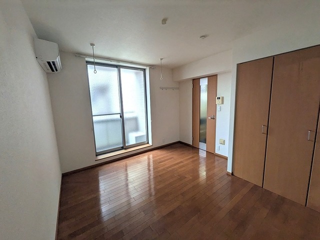 居室・リビング　フローリングのお部屋