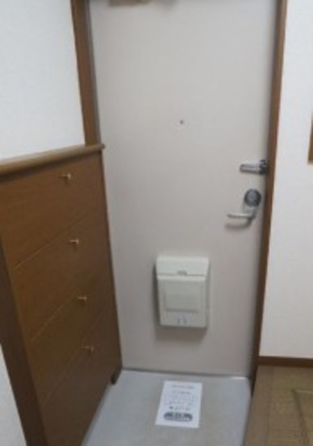 玄関　参考写真です。