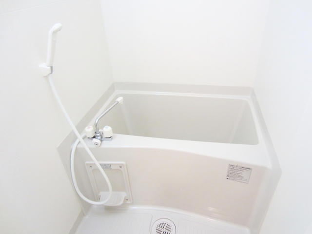バス・シャワールーム　嬉しいトイレと浴室別物件です！