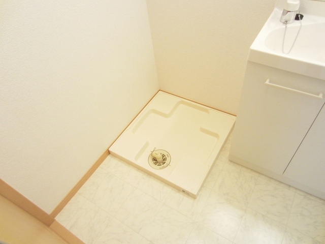 その他設備　人気の室内洗濯機置場完備でございます！