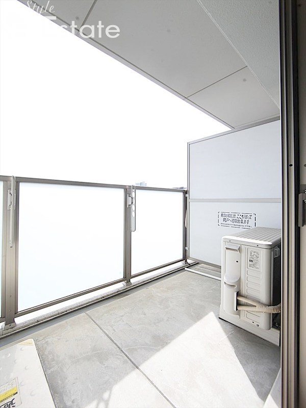 バルコニー　ベランダ