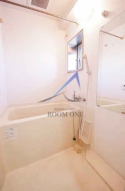 バス・シャワールーム　お風呂です。