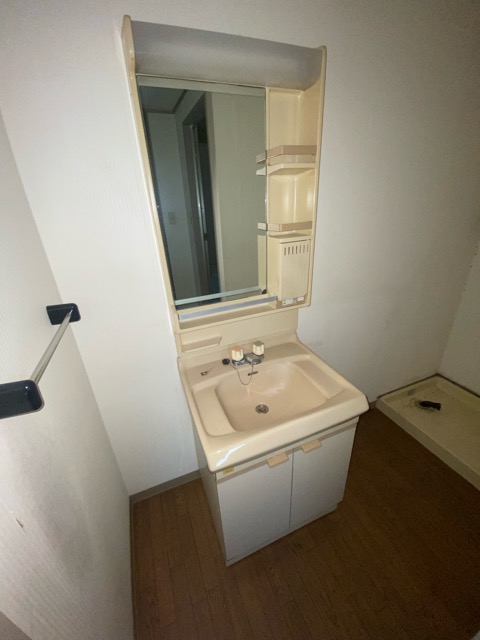 洗面設備　独立洗面化粧台付き☆