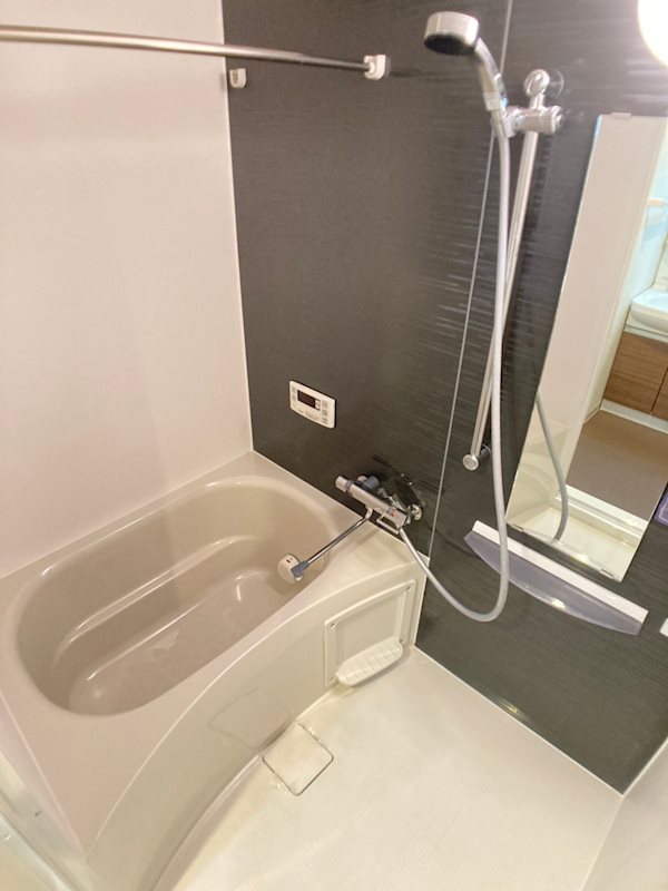 バス・シャワールーム　お風呂です