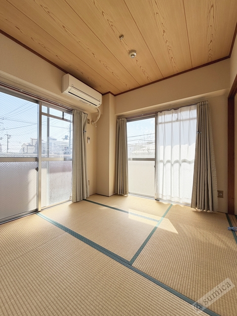 バルコニー　２面彩光の明るいお部屋です♪♪