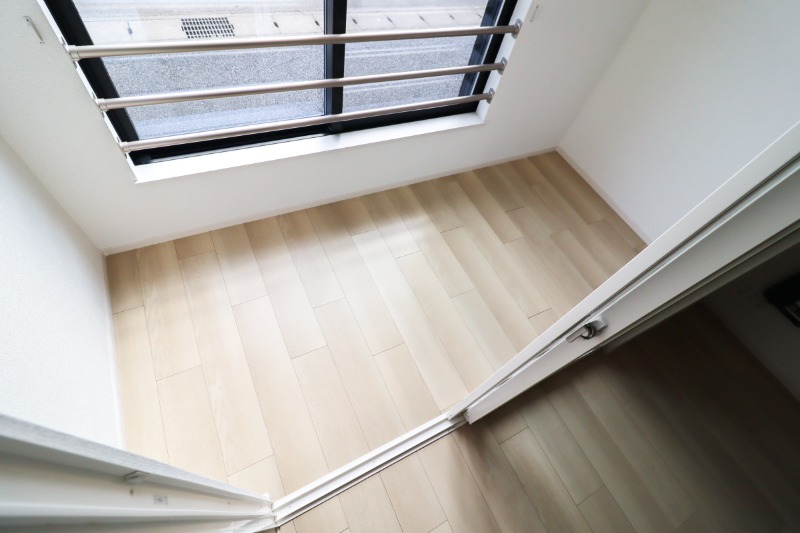 バルコニー　図面と現状に相違がある場合には現状を優先