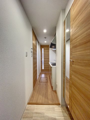 玄関　落ち着いた玄関です