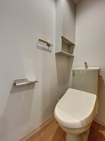 トイレ　清潔感のあるトイレです