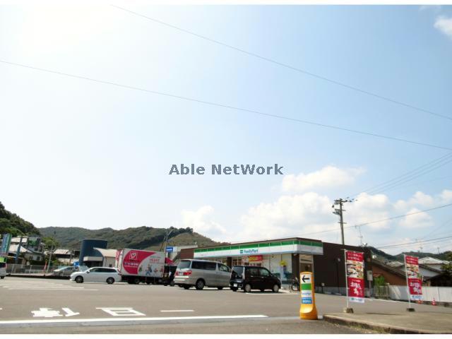 コンビニ　ファミリーマート諫早栗面バイパス店（コンビニ）まで839m