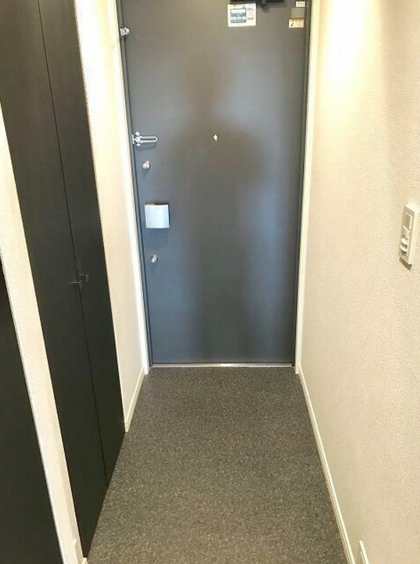 玄関　玄関