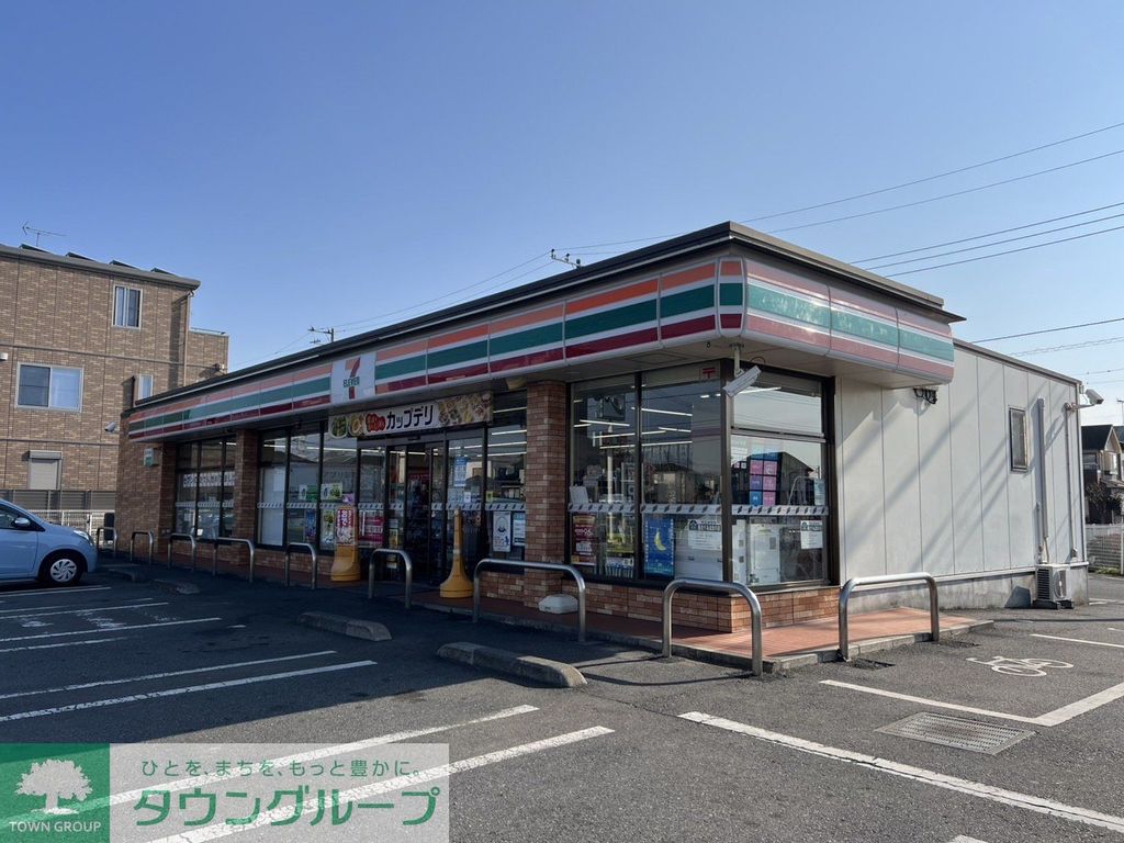 コンビニ　セブンイレブン上尾西門前店（コンビニ）まで610m