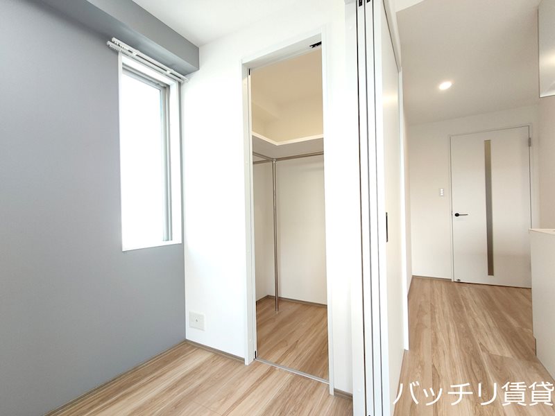 収納　別号室写真の為、現況を優先致します。