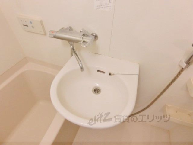 洗面設備　洗面所