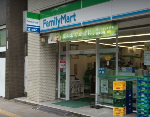 コンビニ　ファミリーマート駒形一丁目店（コンビニ）まで185m