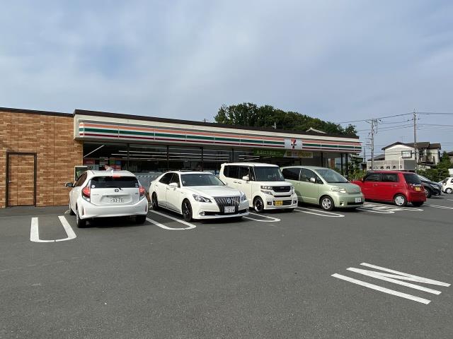 コンビニ　セブンイレブン（コンビニ）まで2421m