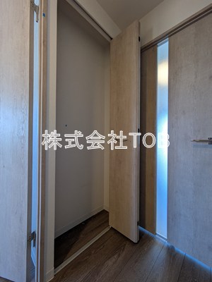 その他　廊下収納