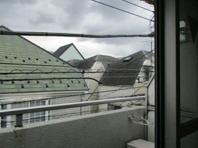 バルコニー　バルコニーあります