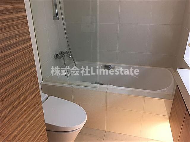 トイレ　別部屋参考写真