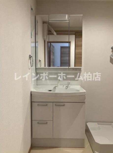 洗面設備　忙しい朝には欠かせない洗面所です