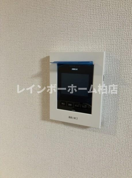 セキュリティ　モニタ付インターホンです