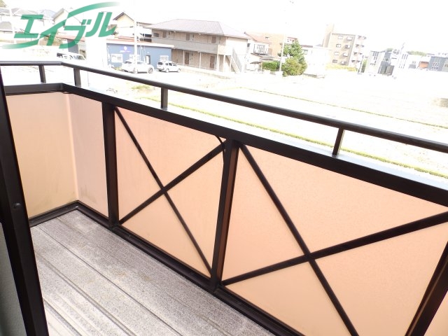 バルコニー　同物件別室タイプ