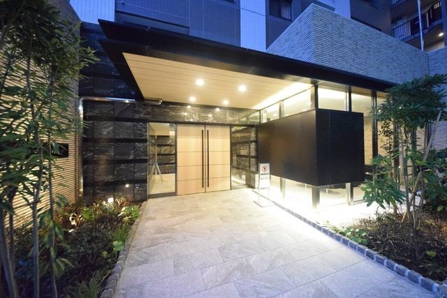 エントランス　★お部屋探しは株式会社タウンハウジング東京まで★