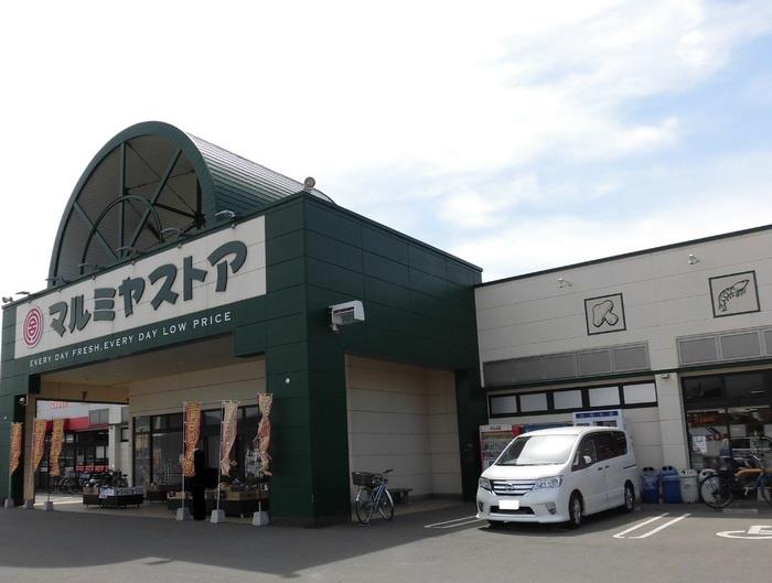 スーパー　マルミヤストア鶴崎森店（スーパー）まで350m