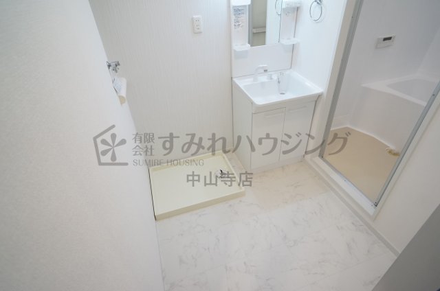 洗面設備　参考、同建物・反転間取りの号室