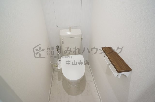 トイレ　参考、同建物・反転間取りの号室