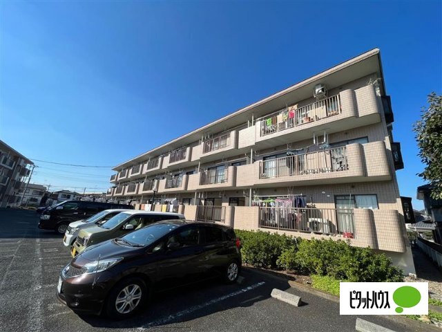 建物外観　南向きの日当たり良好の外観