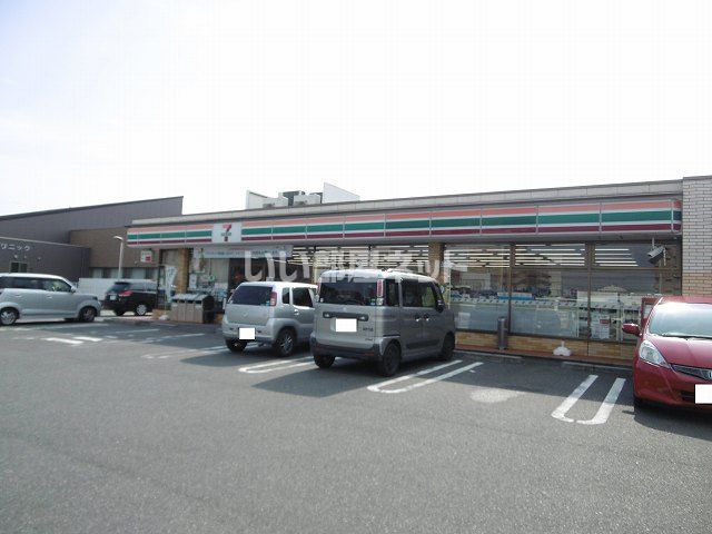 コンビニ　セブンイレブン 半田住吉町店（コンビニ）まで282m