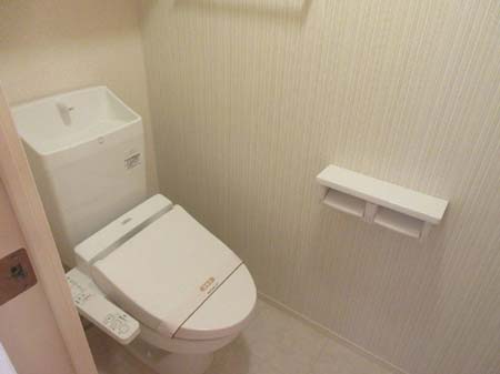 トイレ　コンパクトで使いやすいトイレです