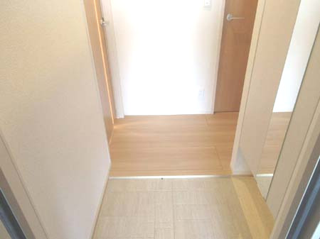 玄関　きれいな玄関です