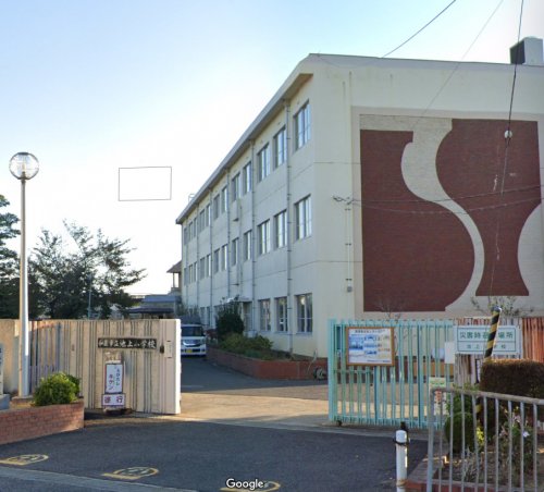 小学校　和泉市立池上小学校（小学校）まで968m