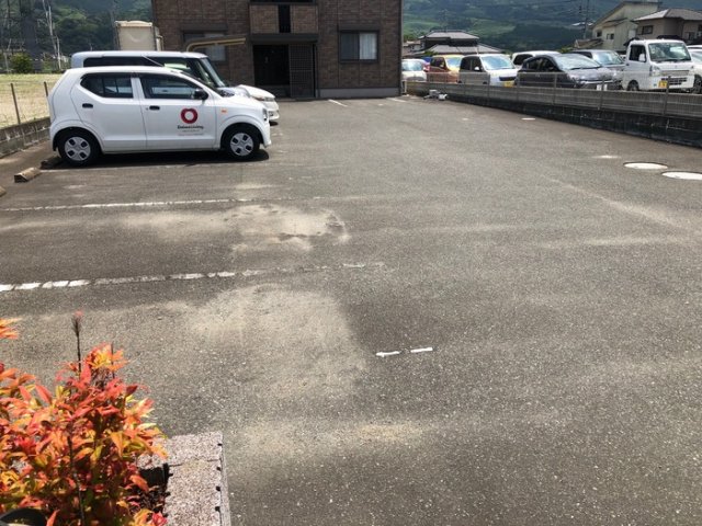駐車場　駐車場があります