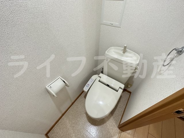 トイレ　トイレもきれいです