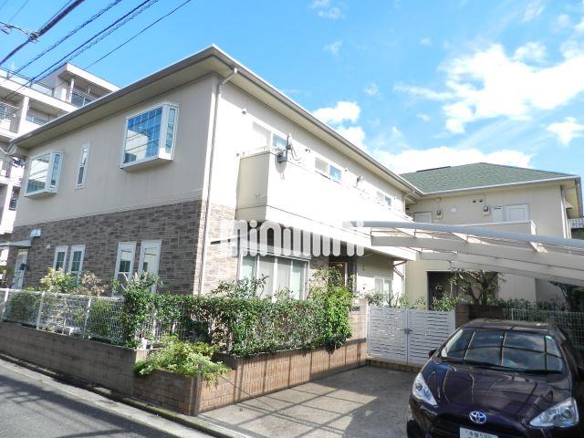 建物外観　緑豊かな住宅街