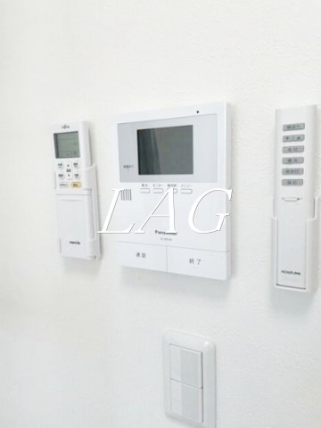 セキュリティ　モニター付きインターホンです。