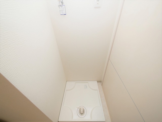 その他設備　セレーナコンフォルト天神橋　室内洗濯パン