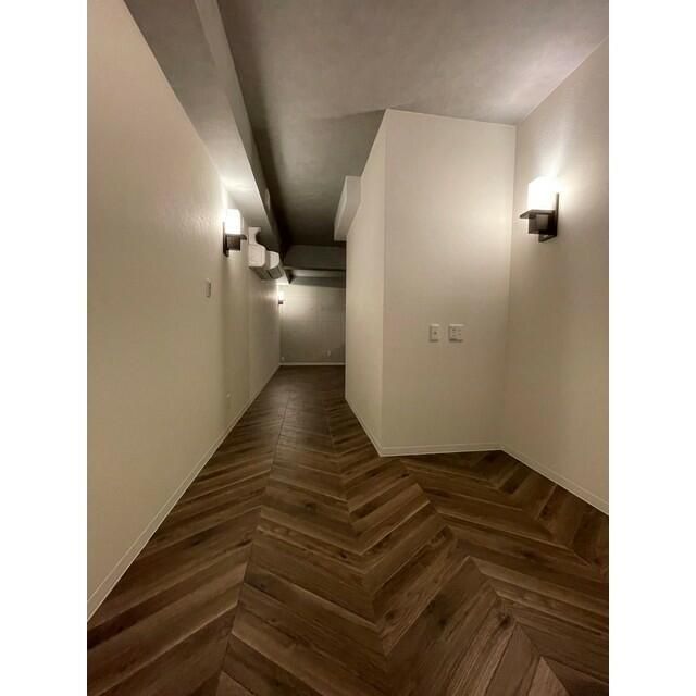 その他部屋・スペース　広くて明るい寝室