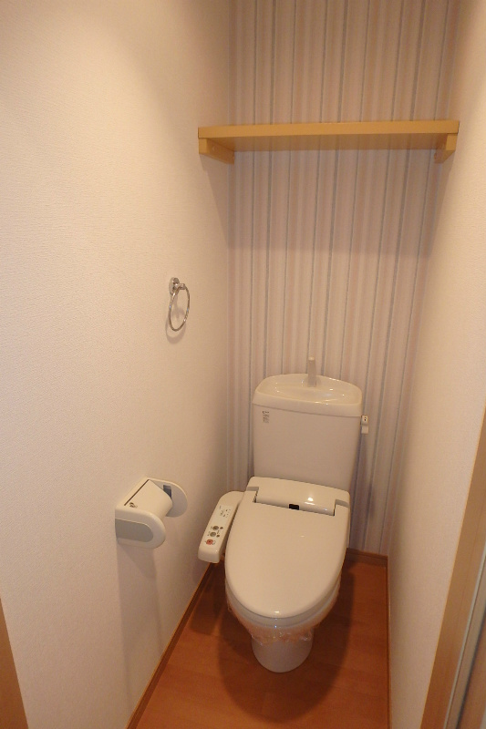 トイレ　ウォシュレット