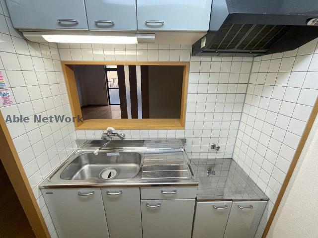 キッチン　※同物件、別部屋の写真です